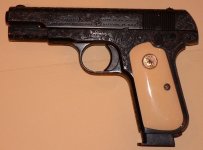 Colt Auto 380-l.JPG