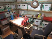 Reloading bench 1-2-2011.jpg