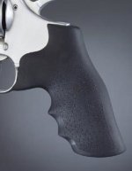 Dan Wesson 15-2 grip.jpg