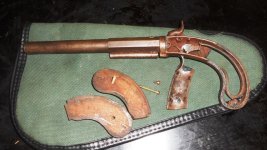 Antique Pistol 003.jpg