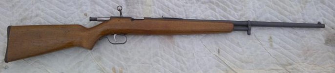 IMG-20110904-00026%20Rifle.jpg