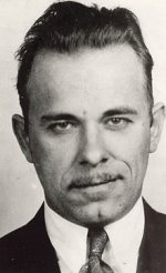 File:John_Dillinger_mug_shot.jpeg