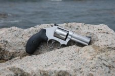 Smith-Wesson-Model-60-7.jpg