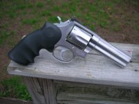 S&W 686 Pic 3.JPG