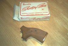 herrett grip and box.jpg