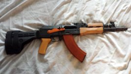 ak pistol 2.jpg