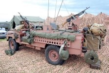 land-rover-sas-pink-panther-02.jpg