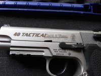 S&W_4006TSWCHP_closeup.jpg