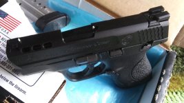 M&P40_Shield_1.0_PC-3.jpg